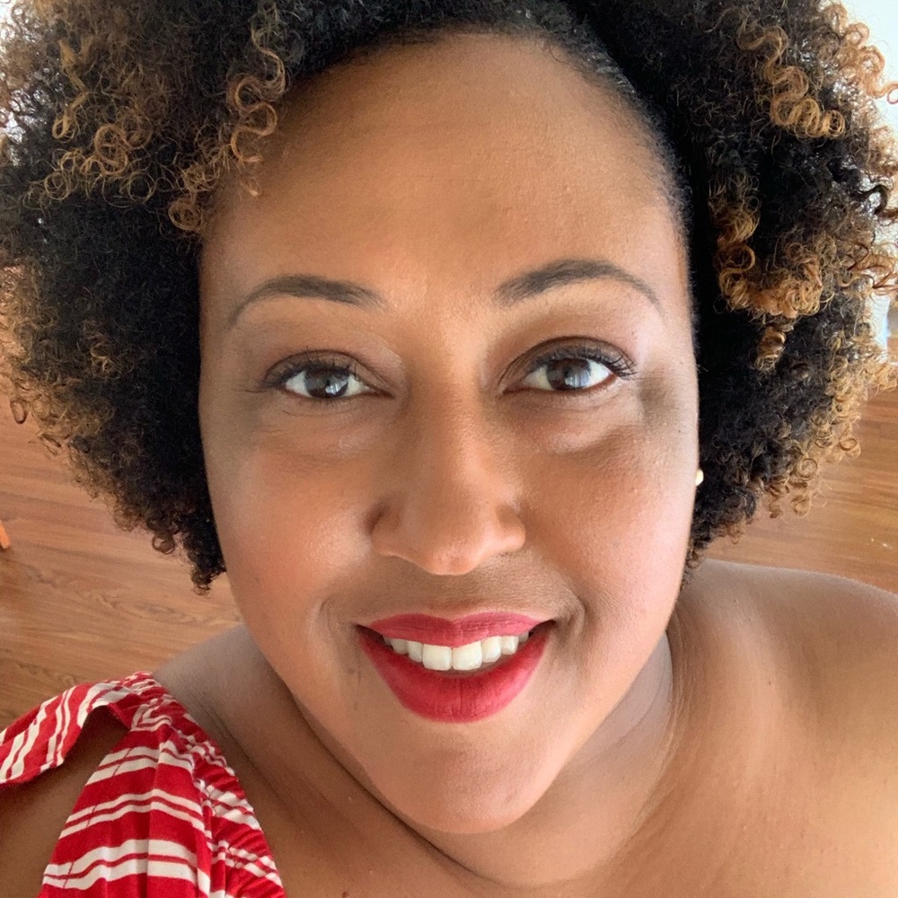 Meet your Posher, Virginia